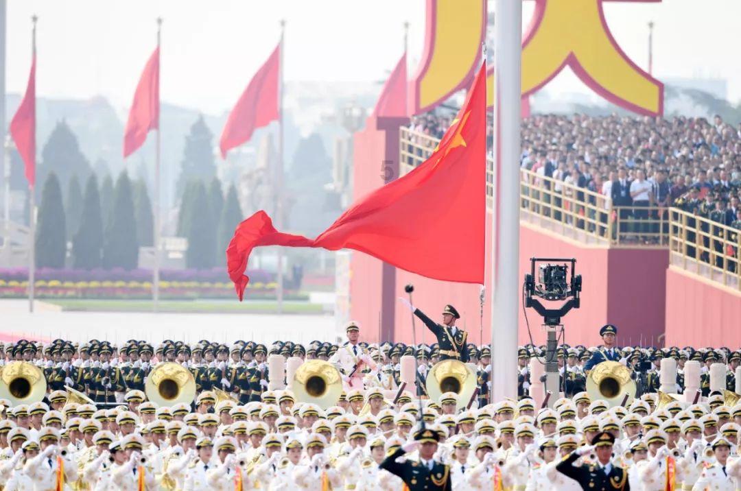 班都上不好，去创业的？